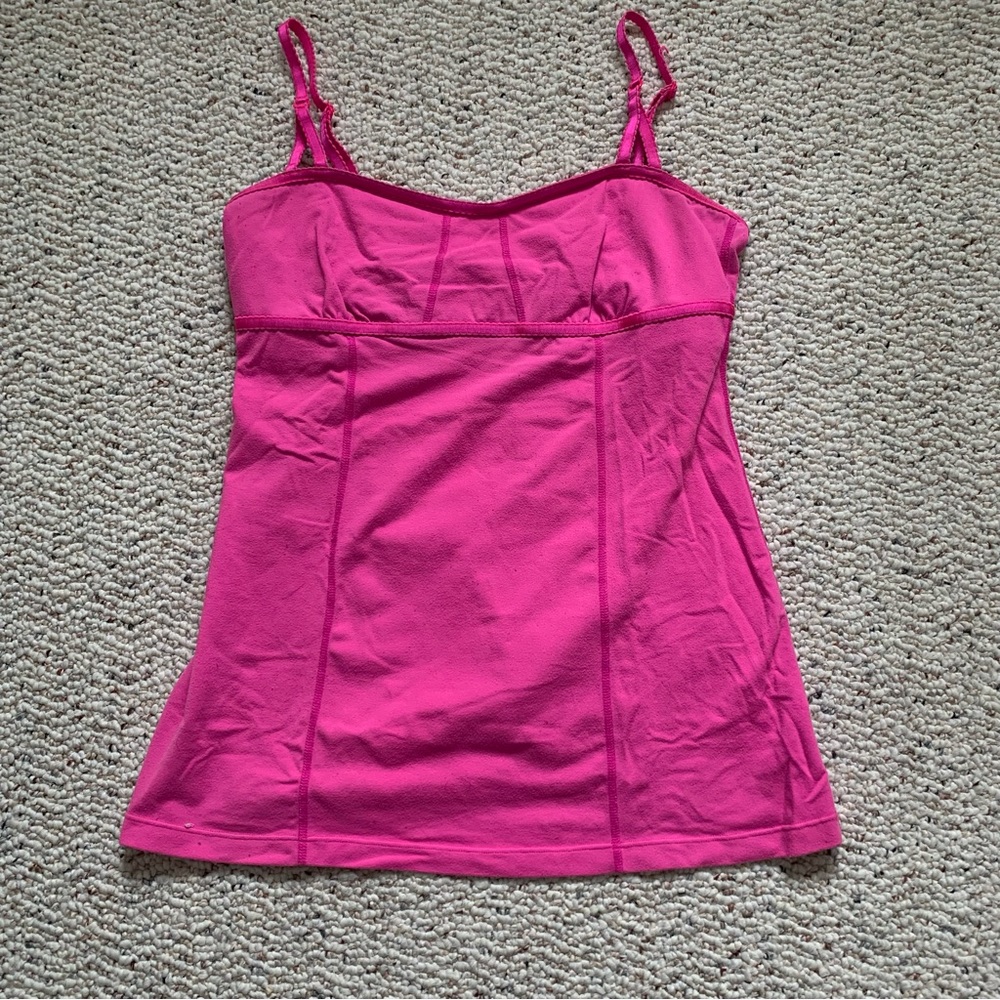 ✨2/20✨ Lululemon Pink Tank
